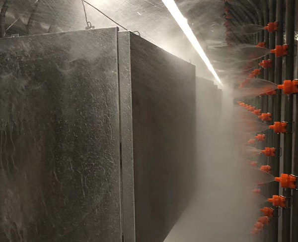 廠房實(shí)景噴涂線 (4)